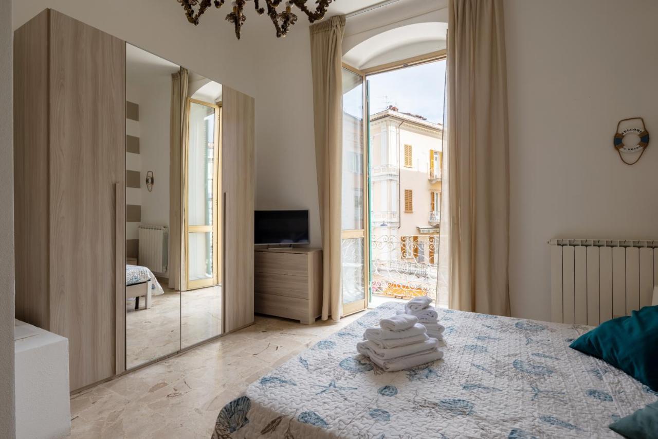 Blu Sea Rooms La Spezia Bagian luar foto